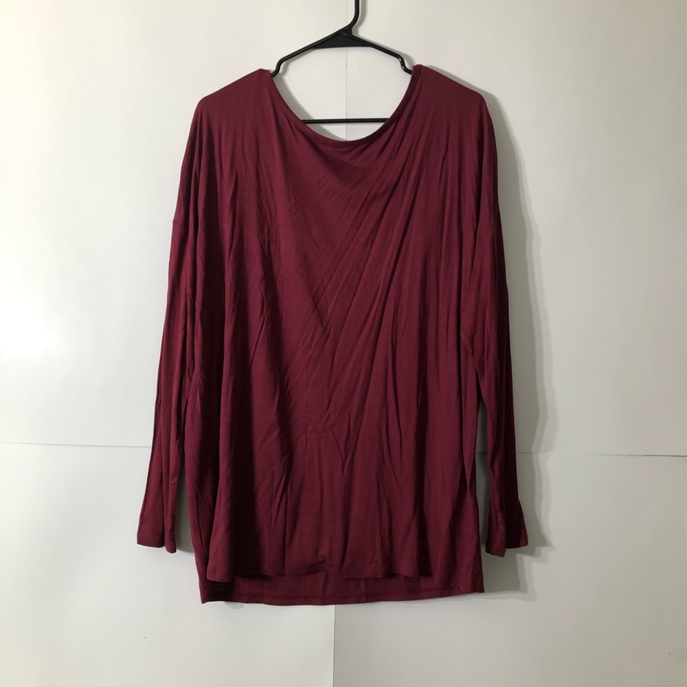 3/$20 Old Navy Long Sleeve burgundy top XL